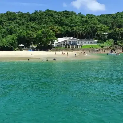 Ilhas do Norte de Ubatuba - Águas cristalinas e areia branca
